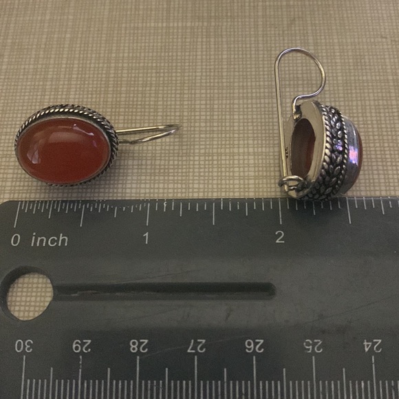 Beautiful carnelian dangle artwork earrings - Picture 9 of 9